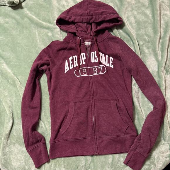 Aeropostale Maroon fitted zip up hoodie -Small - Picture 1 of 5